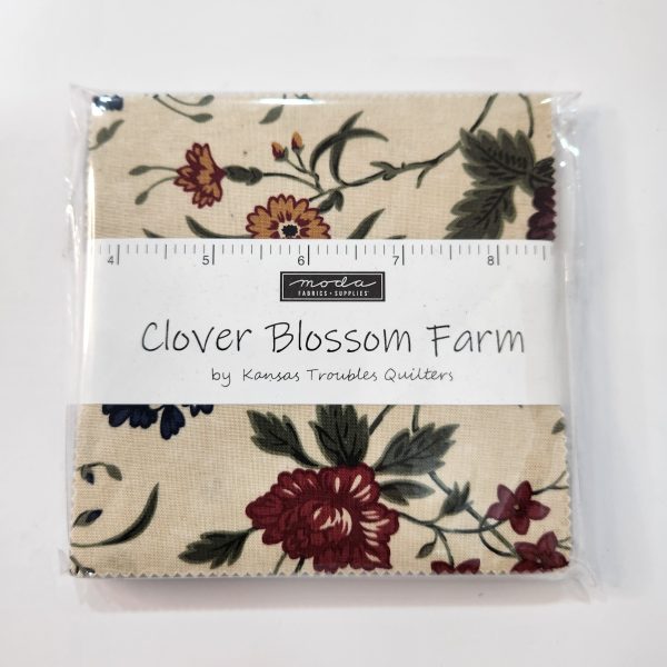 Charm Pack 5" Clover Blossom Farm.