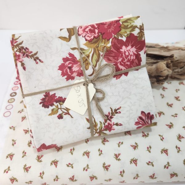 Pack 5 Fat Cuarters Rowanby Whistler Studios by Windham Fabrics.